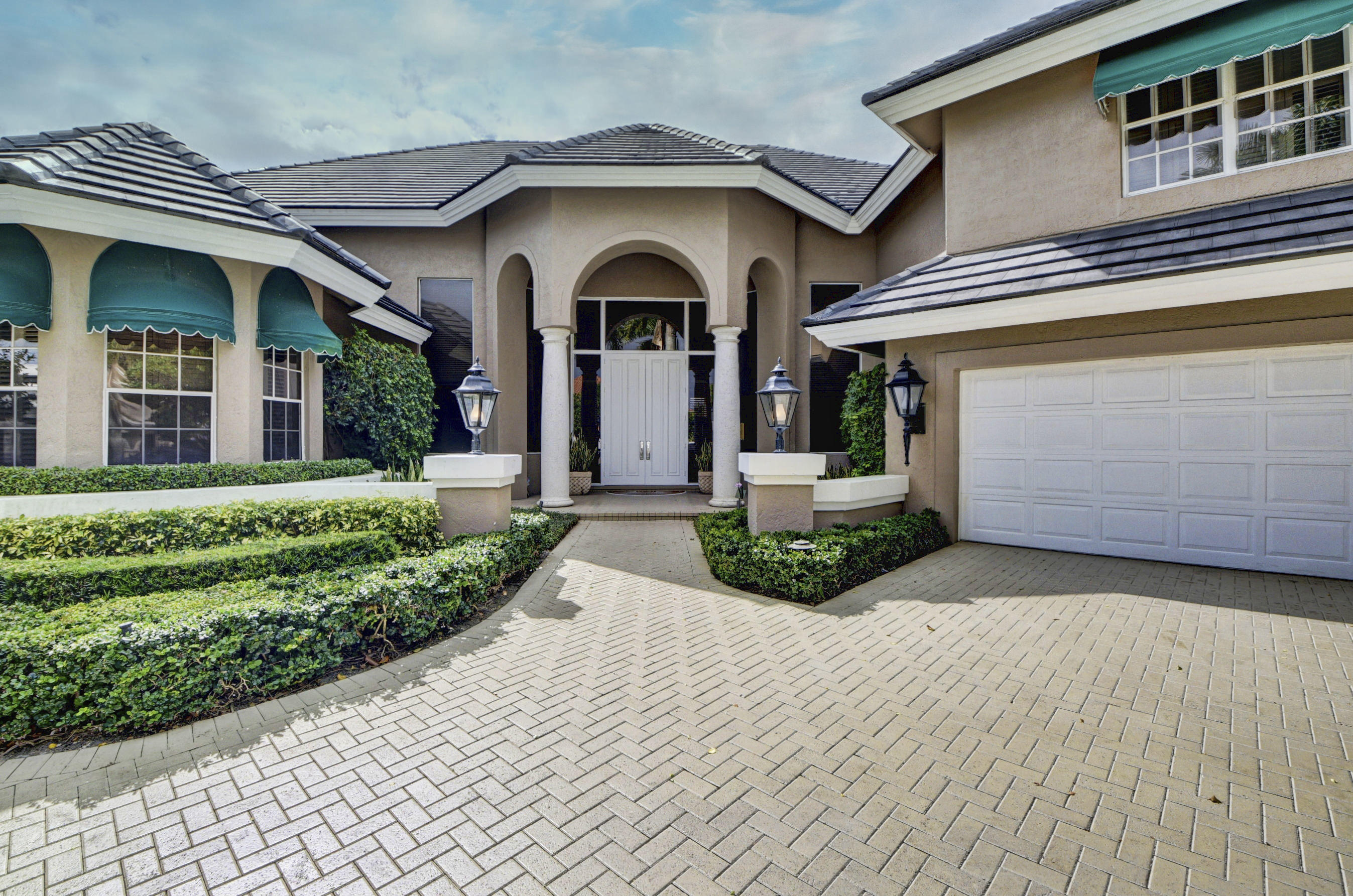 17131 Mandylynn Court Boca Raton, FL 33496 - Photo 2 of 32 03_dsc_2471