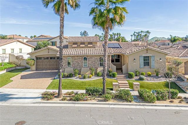 $1,098,888 | 7594 Granja Vista Del Rio, Eastvale, CA 92880