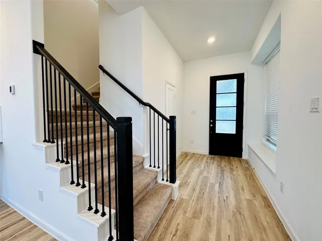 $2,350 | 4143 Champlain Way, Iowa Colony, TX 77583