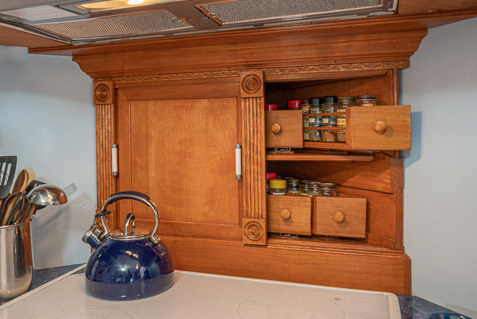 2487 Frontage Road Buchanan, VA 24066 - Photo 15 of 60 15 Built-In Spice Rack