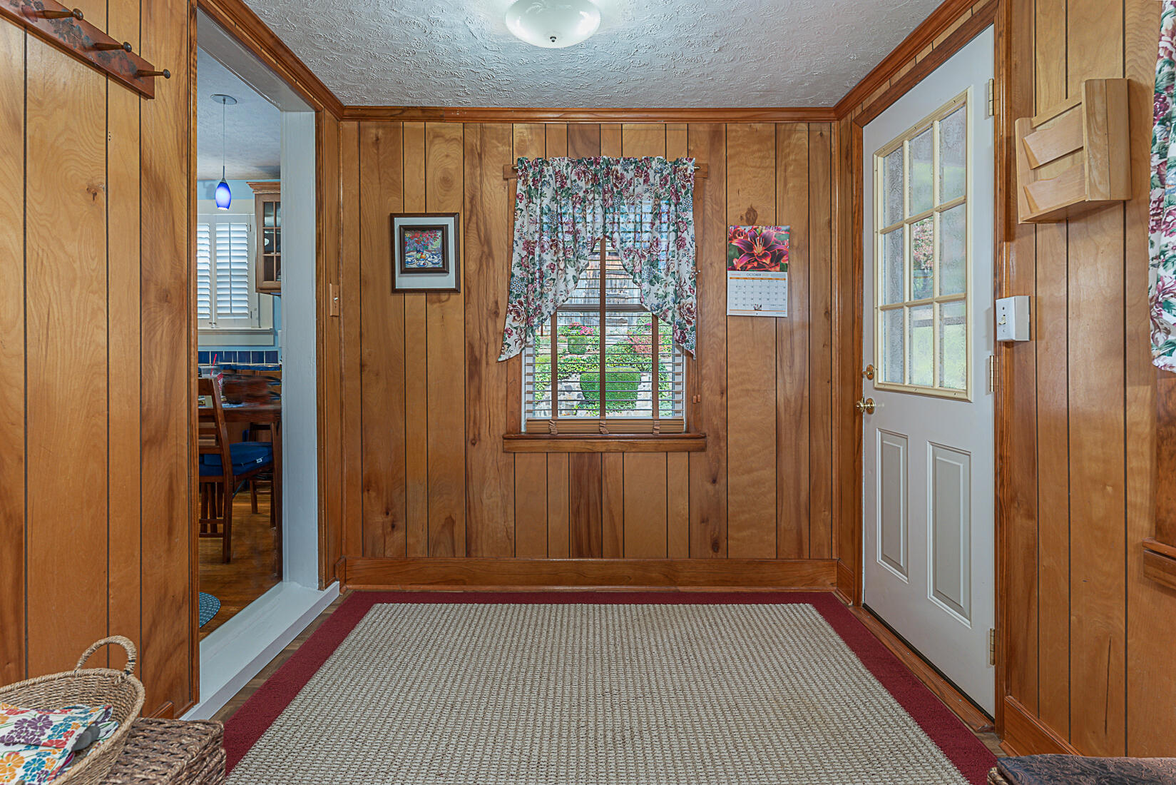 2487 Frontage Road Buchanan, VA 24066 - Photo 24 of 60 24 Mud Room Entry from Side Porch