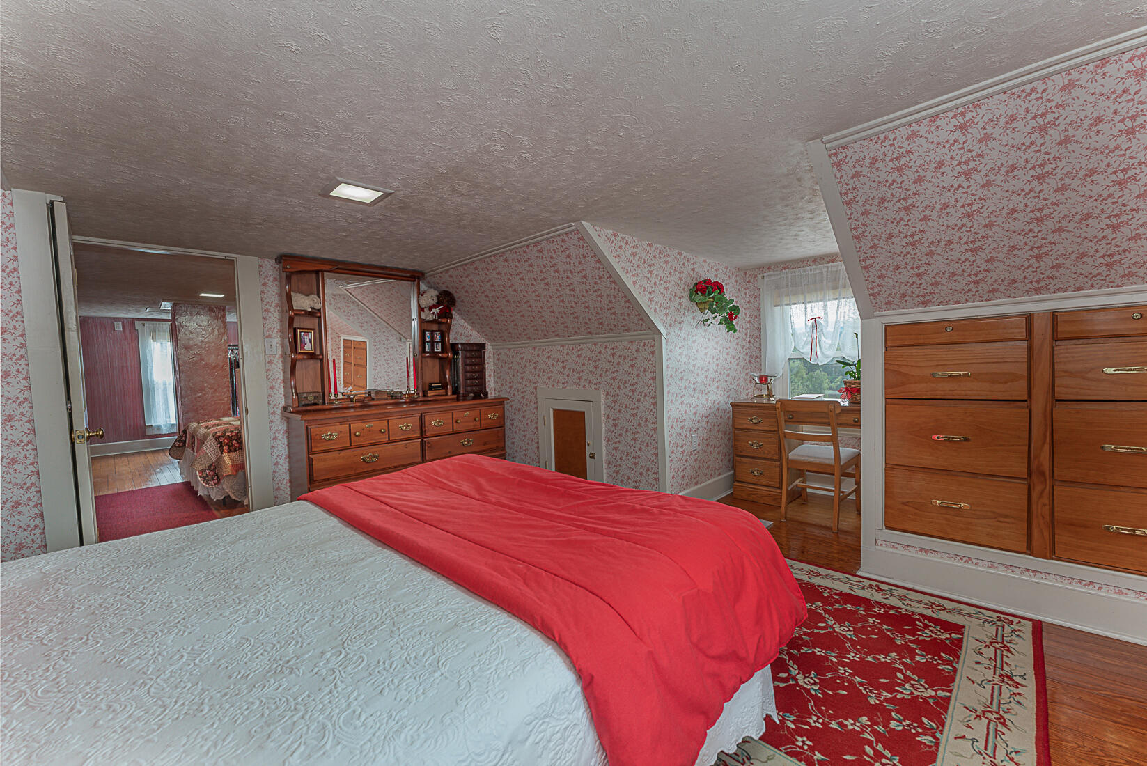 2487 Frontage Road Buchanan, VA 24066 - Photo 34 of 60 34 bedroom 2