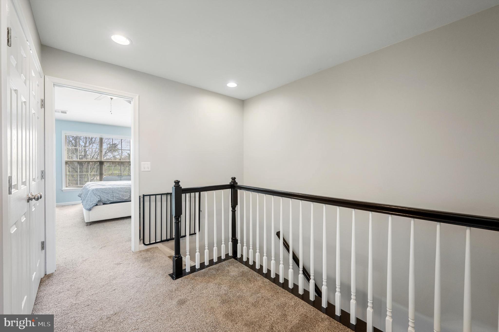 15 Driver Square Front Royal, VA 22630 - Photo 16 of 45 a view of a hallway with livingroom and furniture