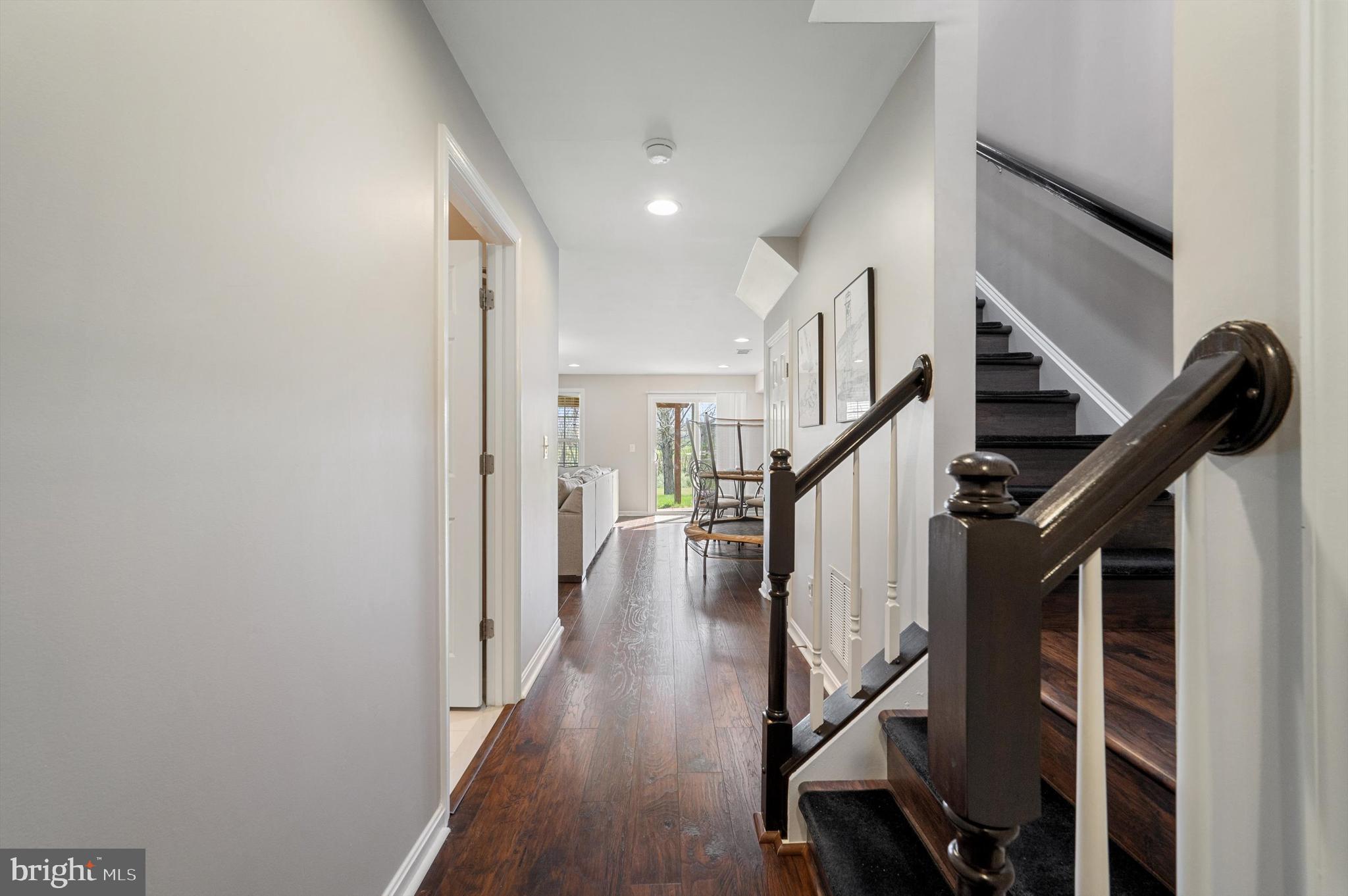 15 Driver Square Front Royal, VA 22630 - Photo 26 of 45 a view of entryway