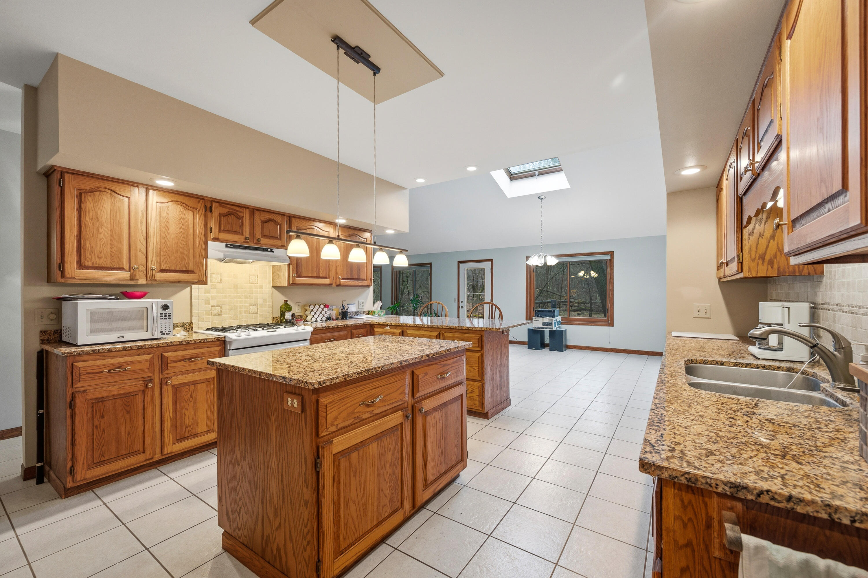 3127 Vinburn Road Bristol, WI 53590 - Photo 38 of 48 3127 Vinburn Rd, Sun Prairie-38