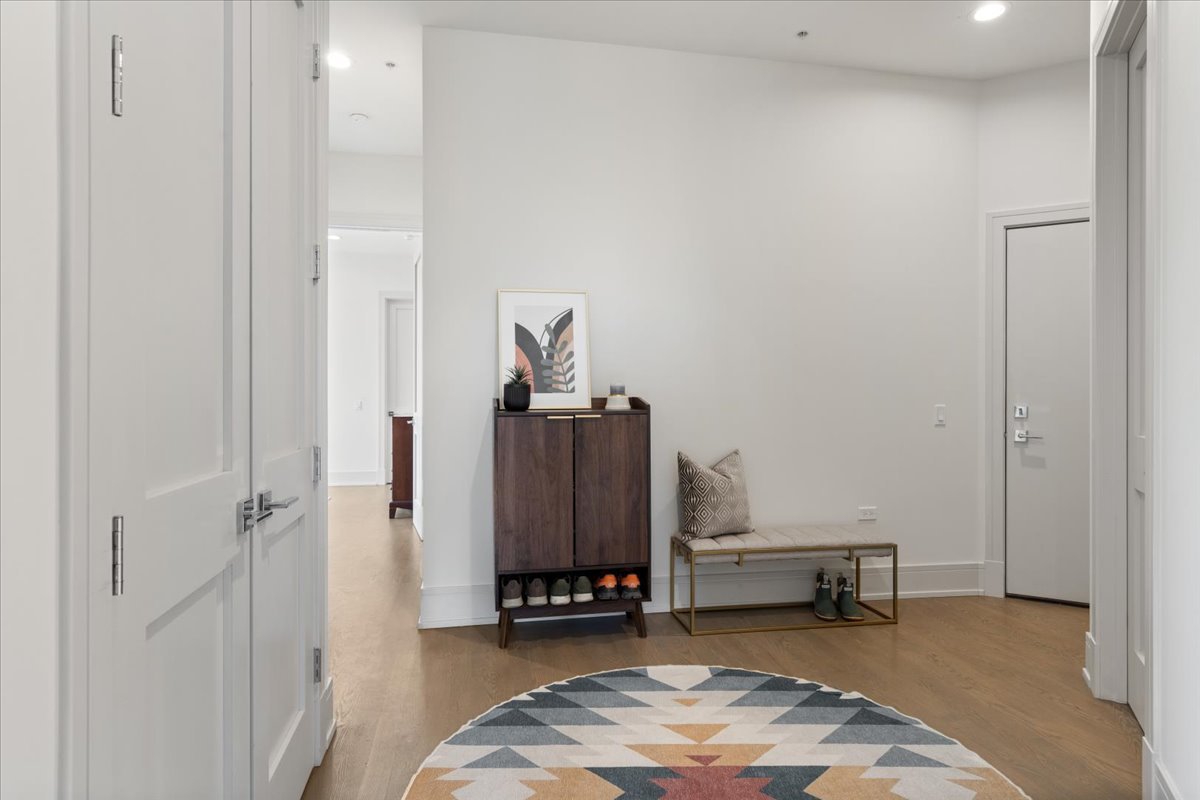 3101 North Ridgeway Avenue, Unit 4D Chicago, IL 60618 - Photo 12 of 27