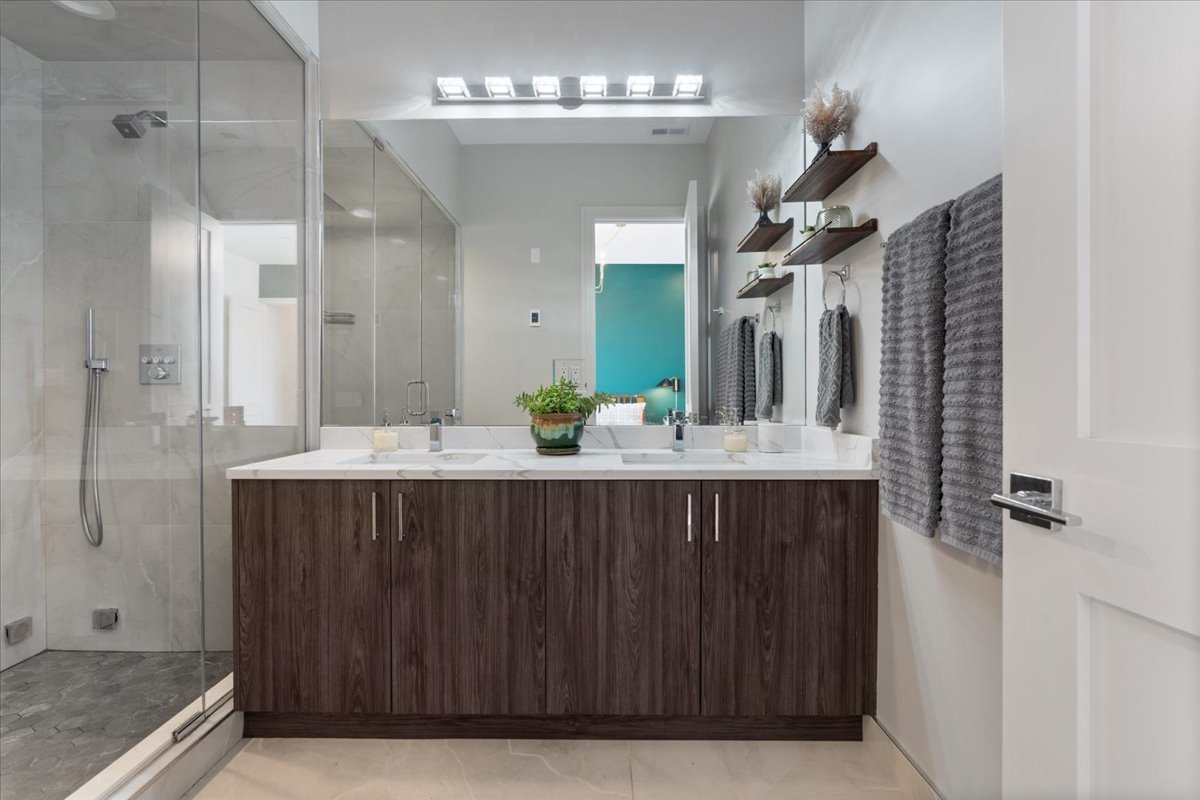 3101 North Ridgeway Avenue, Unit 4D Chicago, IL 60618 - Photo 16 of 27