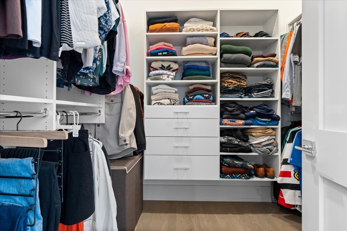 3101 North Ridgeway Avenue, Unit 4D Chicago, IL 60618 - Photo 18 of 27