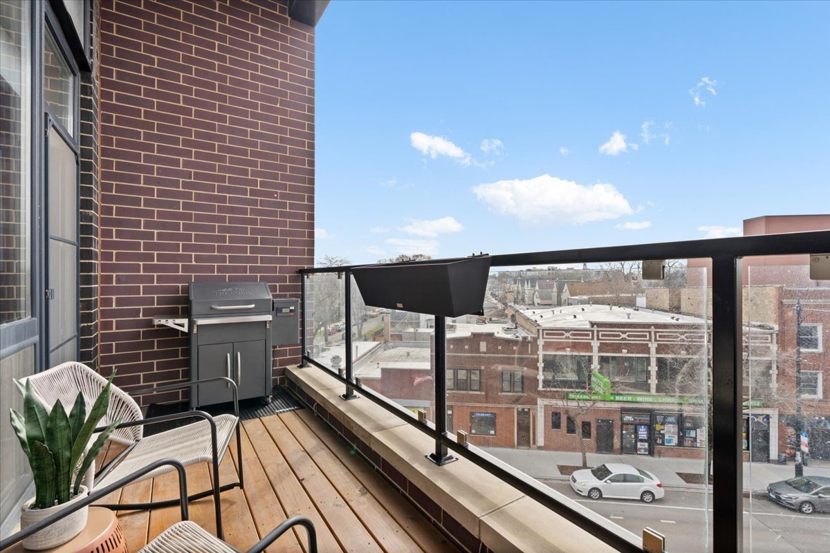 3101 North Ridgeway Avenue, Unit 4D Chicago, IL 60618 - Photo 23 of 27