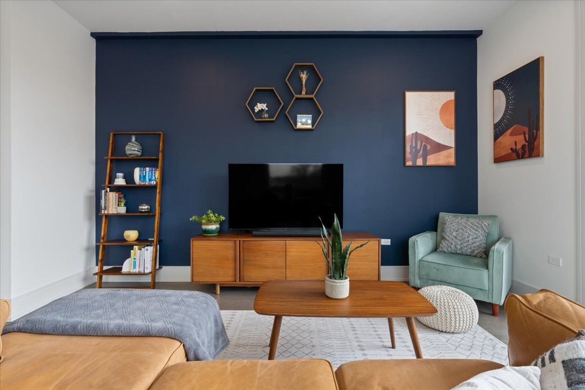 3101 North Ridgeway Avenue, Unit 4D Chicago, IL 60618 - Photo 5 of 27