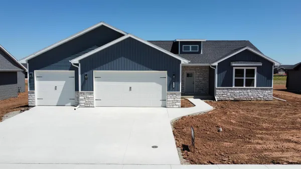 $459,900 | N9246 West Homestead Drive, Appleton, WI 54915
