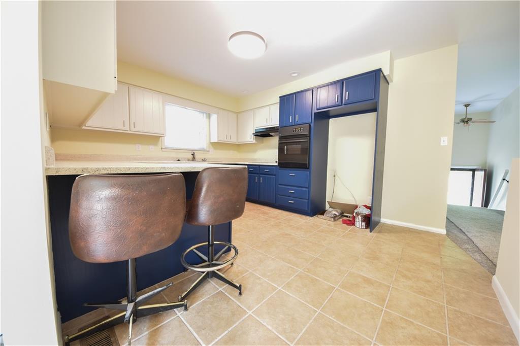 1070 Terrace Lake Road Columbus, IN 47201 - Photo 6 of 30 Gallery Image 6