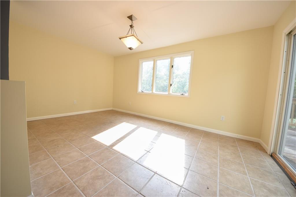 1070 Terrace Lake Road Columbus, IN 47201 - Photo 7 of 30 Gallery Image 7
