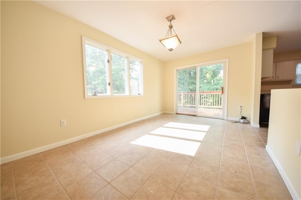 1070 Terrace Lake Road Columbus, IN 47201 - Photo 8 of 30 Gallery Image 8