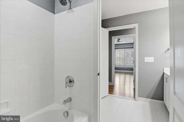 $904,990 | 42983 Pascale Terrace, Ashburn, VA 20148