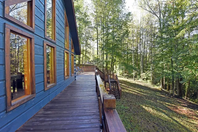 $665,000 | 373 Scrougetown Road, Ellijay, GA 30536