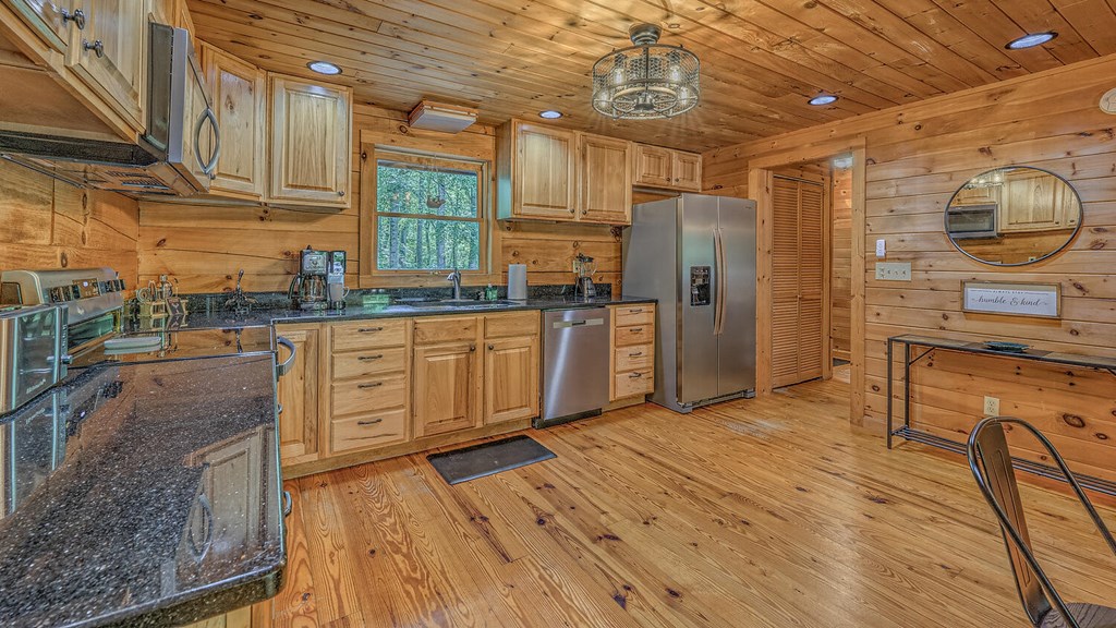 373 Scrougetown Road Ellijay, GA 30536 - Photo 24 of 76