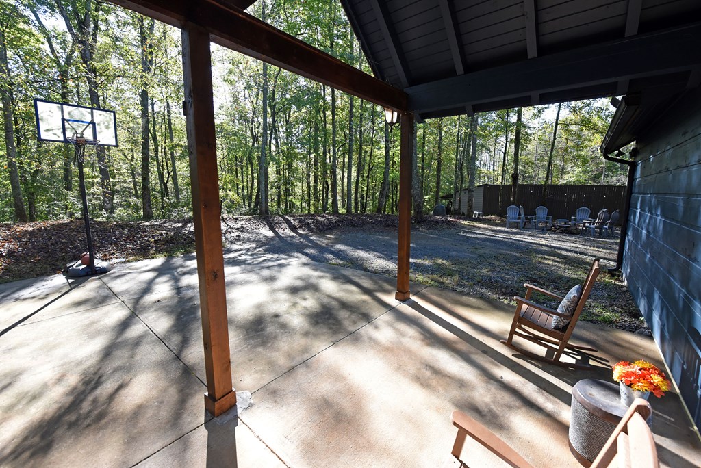373 Scrougetown Road Ellijay, GA 30536 - Photo 9 of 76