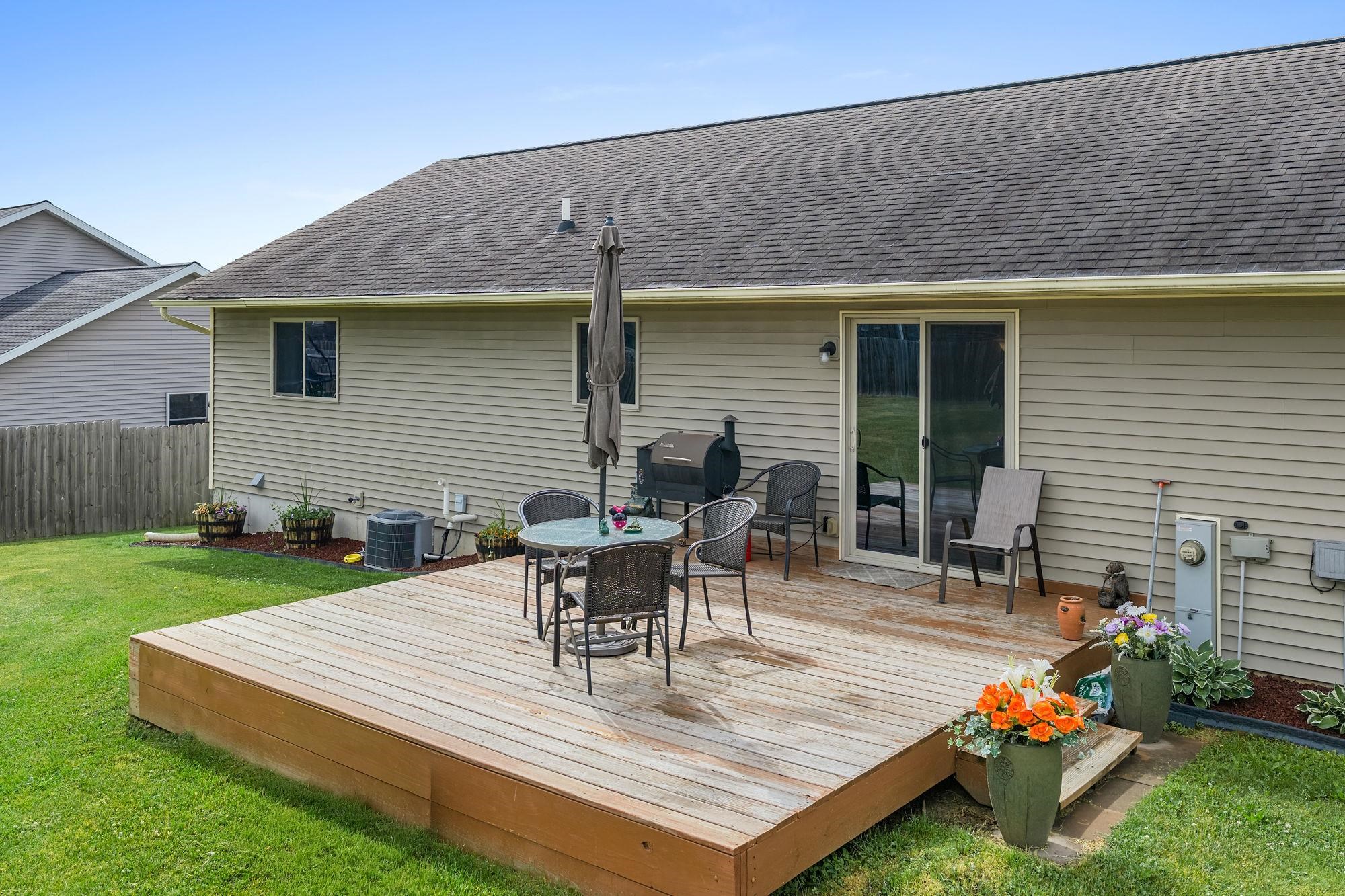 38 Dessa Rain Drive Reedsburg, WI 53959 - Photo 33 of 43