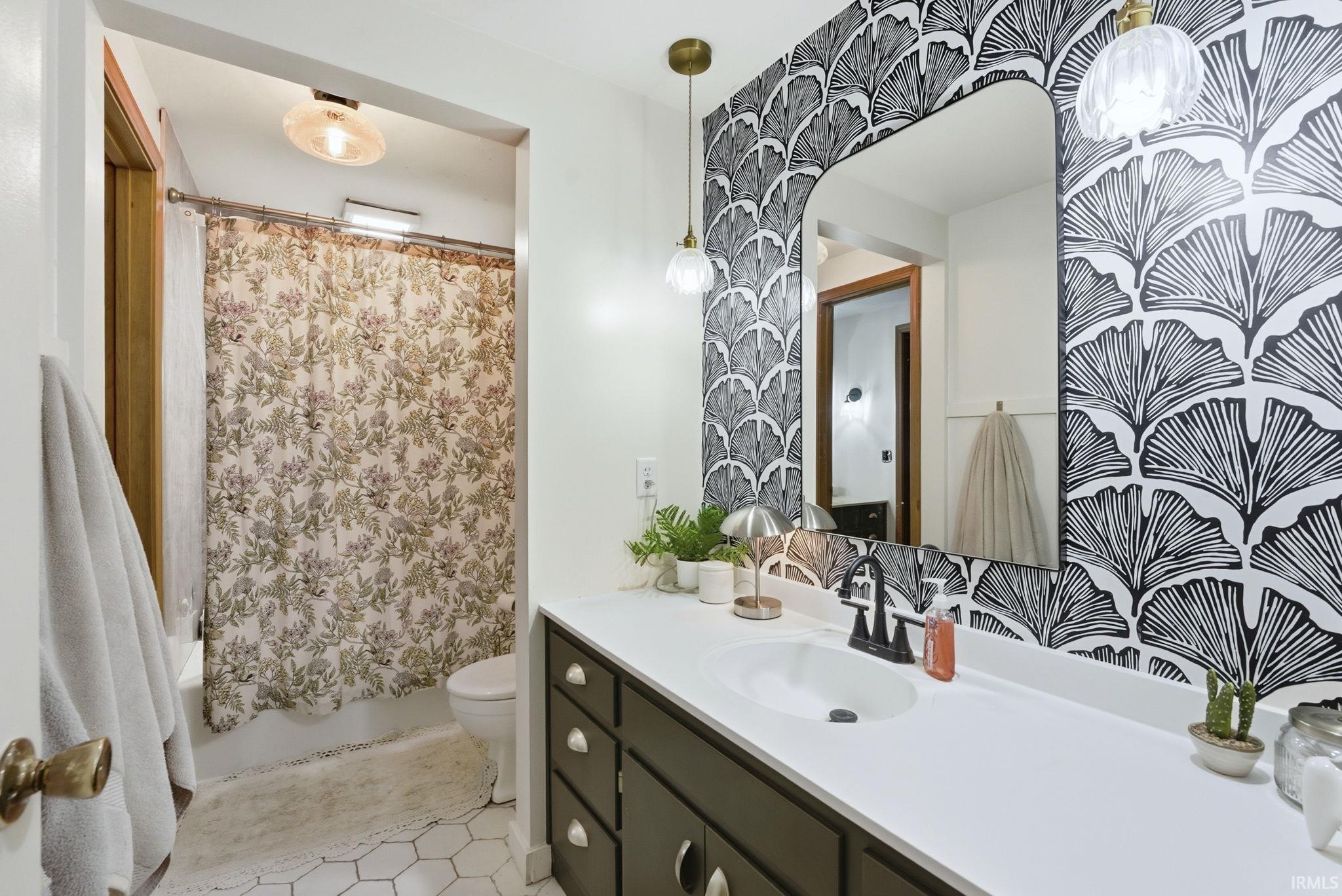 10209 Coverdale Road Fort Wayne, IN 46809 - Photo 23 of 36