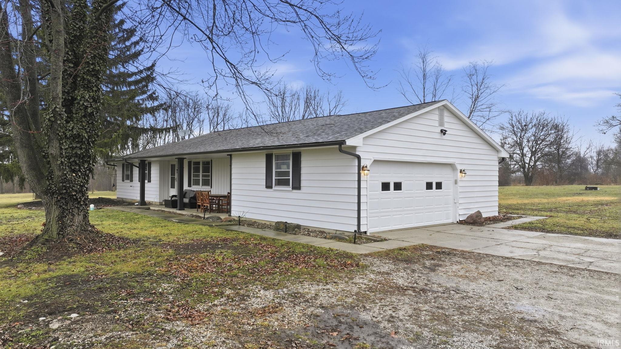 10209 Coverdale Road Fort Wayne, IN 46809 - Photo 33 of 36