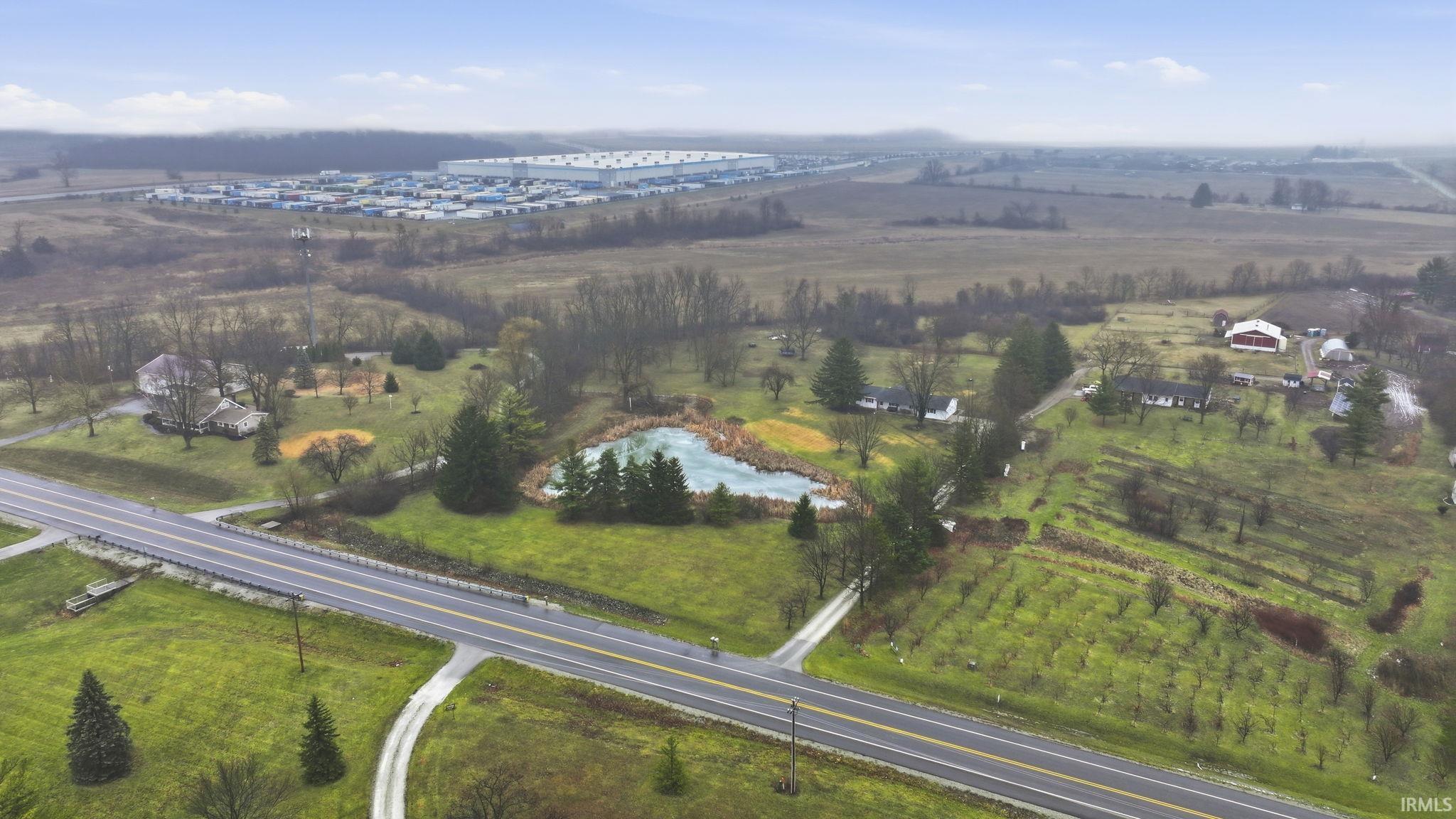 10209 Coverdale Road Fort Wayne, IN 46809 - Photo 4 of 36