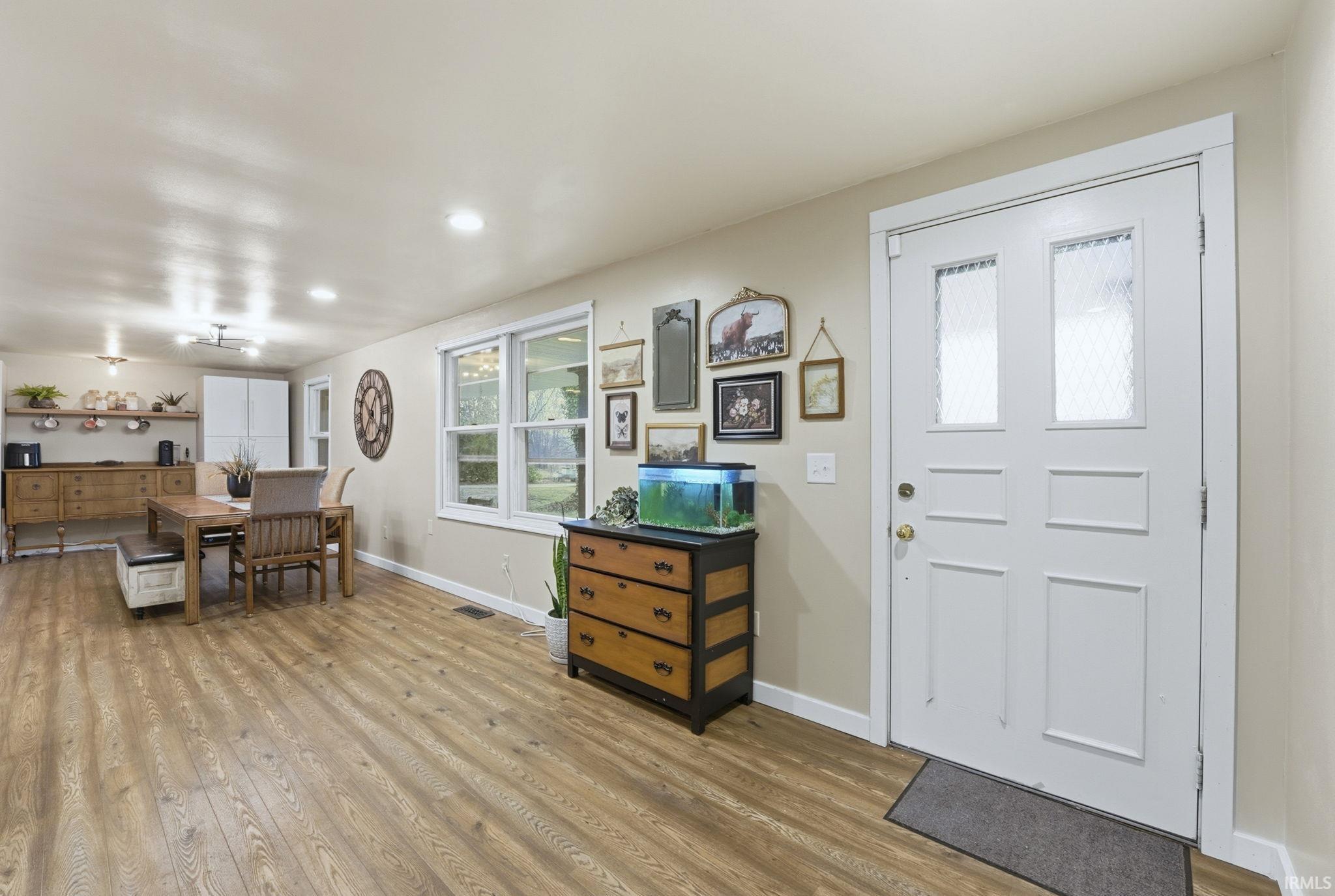 10209 Coverdale Road Fort Wayne, IN 46809 - Photo 6 of 36