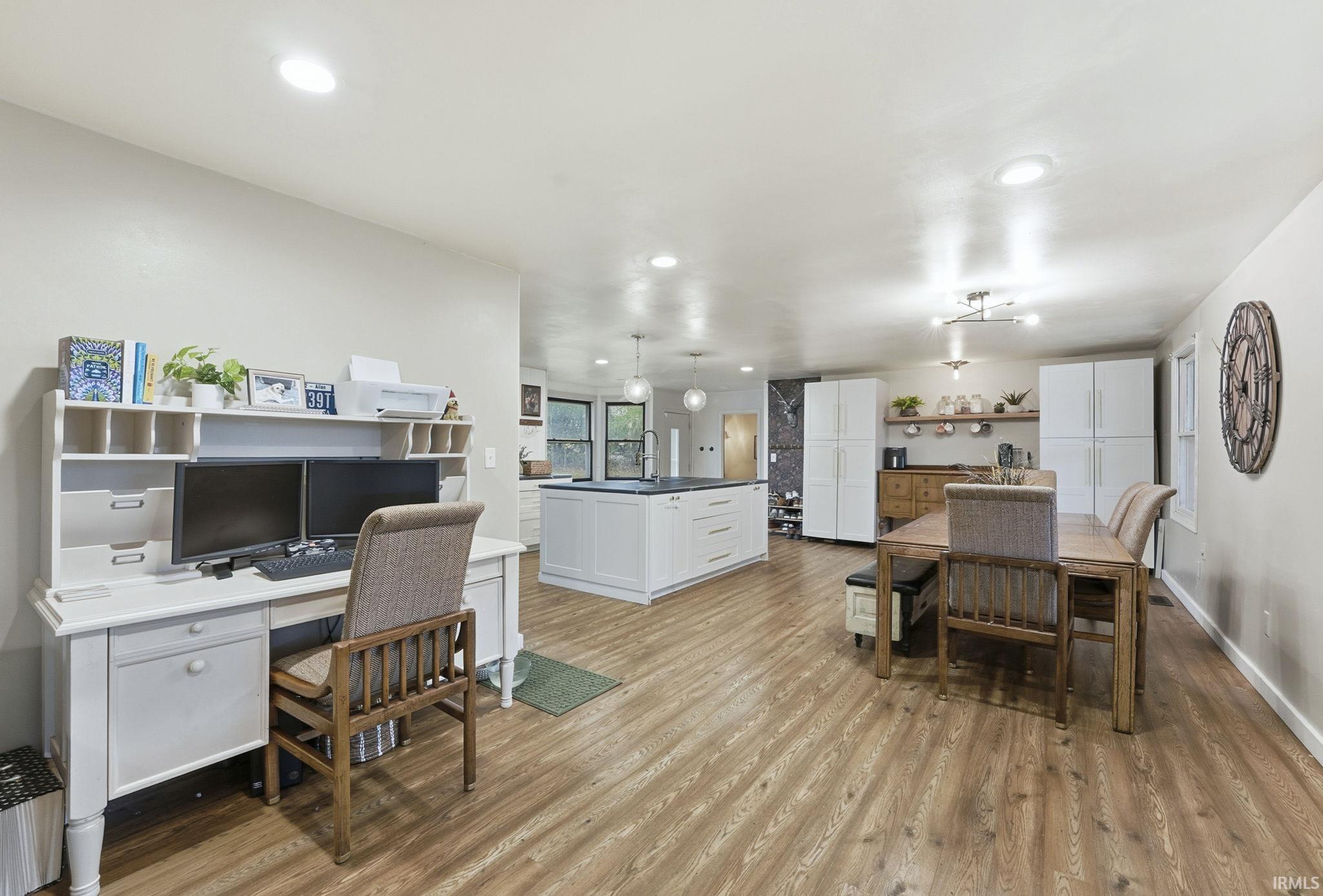 10209 Coverdale Road Fort Wayne, IN 46809 - Photo 8 of 36