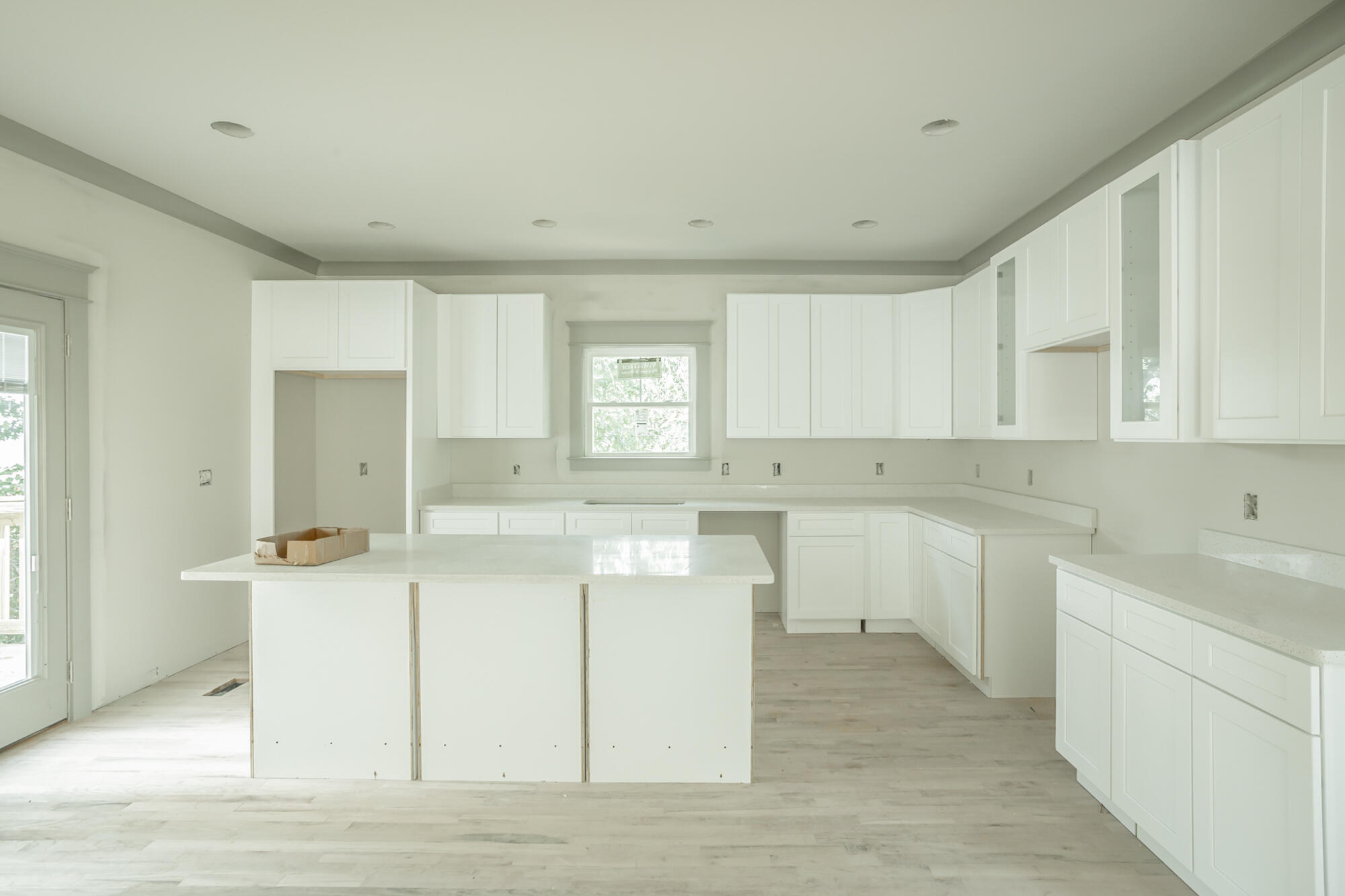 343 Whitehall Road Chattanooga, TN 37405 - Photo 9 of 29 343 Whitehall Rd. HD-9