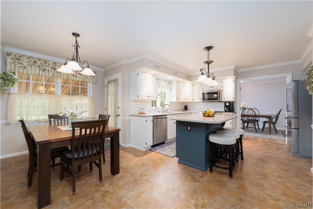 4567 Greenfield Road Bethlehem, PA 18017 - Photo 8 of 37 Gallery Image 8