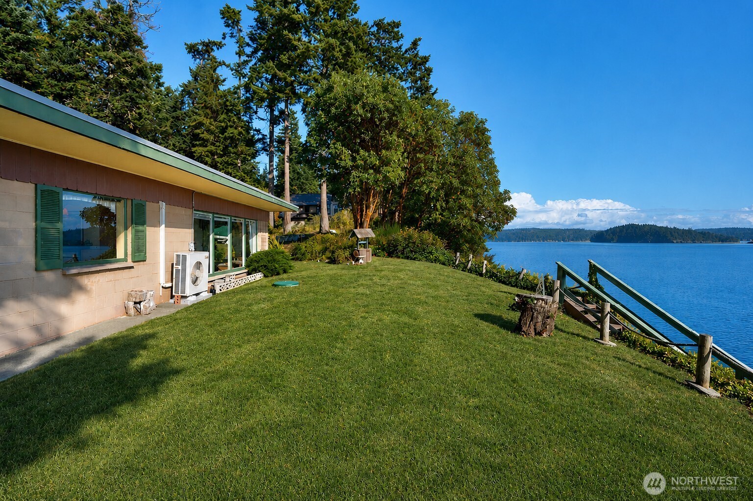 6860 Salmon Beach Road Anacortes, WA 98221 - Photo 11 of 32