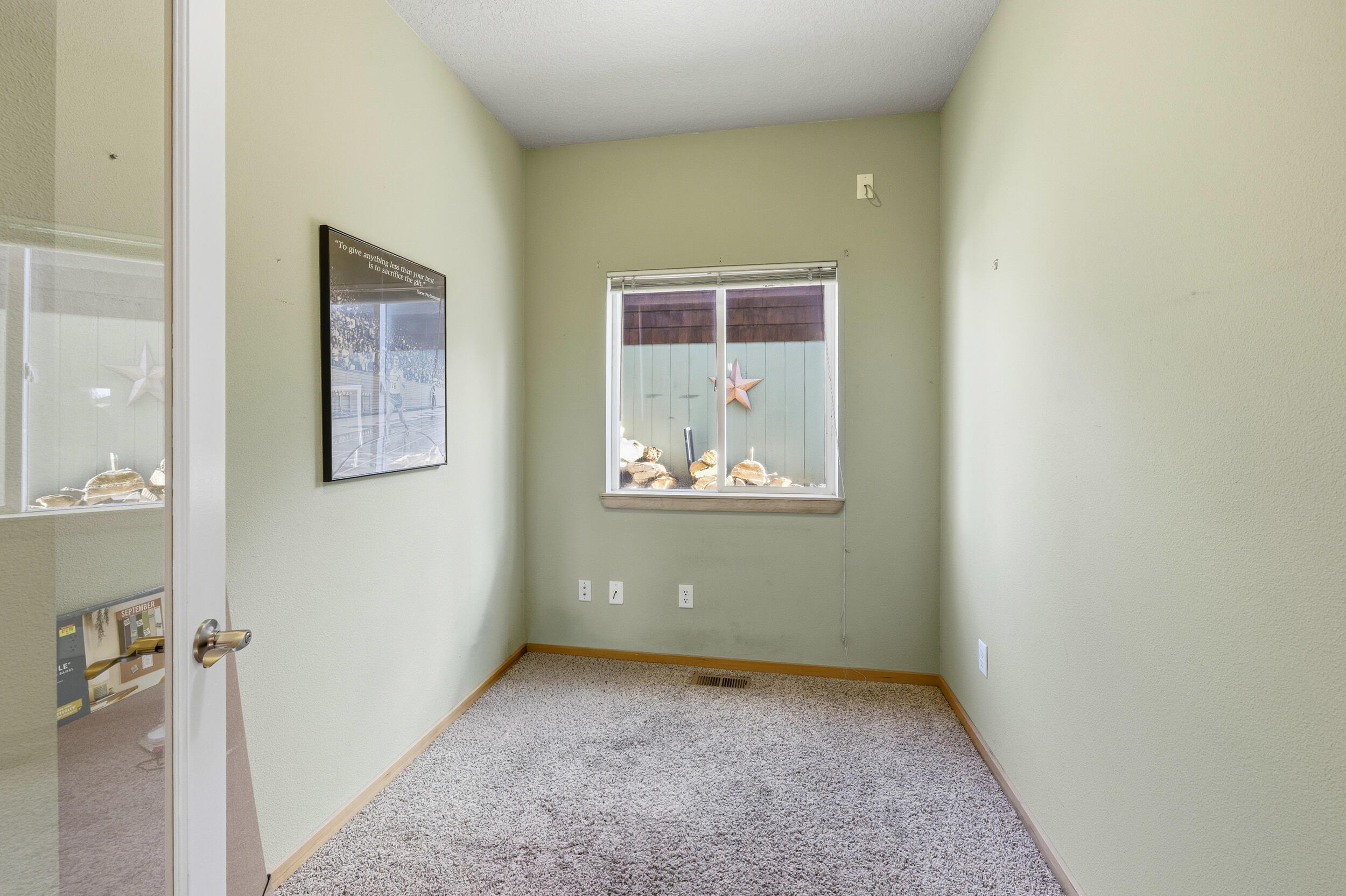 62262 Chickadee Lane Bend, OR 97701 - Photo 18 of 70 17_62262 chickadee ln-13