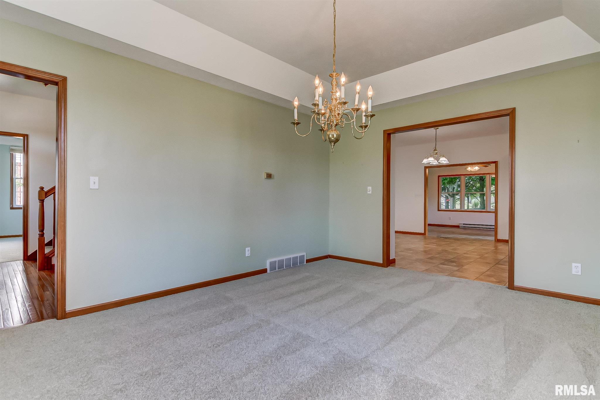 3924 Stone Bridge Road Springfield, IL 62711 - Photo 18 of 47