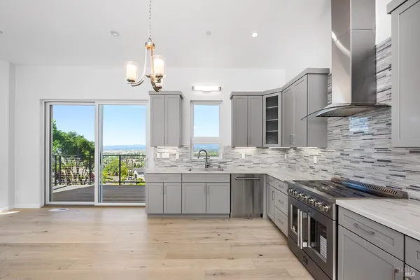 $995,000 | 1292 Wikiup Drive, Santa Rosa, CA 95403