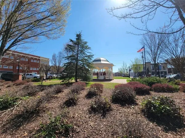 $1,895 | 251 Archer Street, Canton, GA 30114