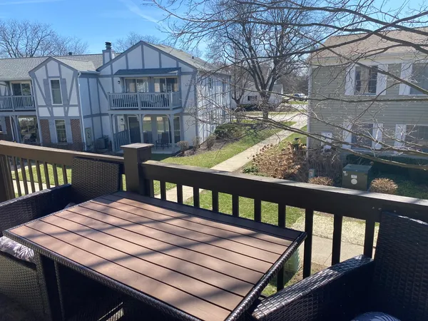 $320,000 | 50 Plymouth Court, Unit 202B, Naperville, IL 60565