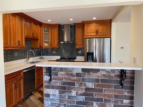 $320,000 | 50 Plymouth Court, Unit 202B, Naperville, IL 60565