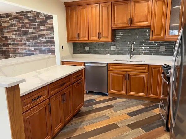 $320,000 | 50 Plymouth Court, Unit 202B, Naperville, IL 60565