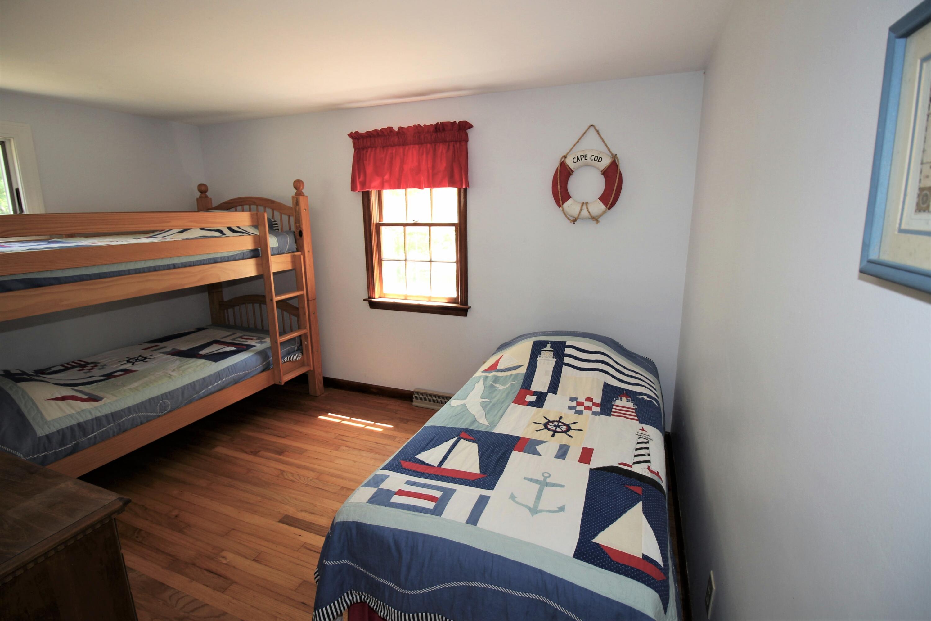 72 Wild Hunter Road Dennis, MA 02638 - Photo 17 of 26 Bedroom 3
