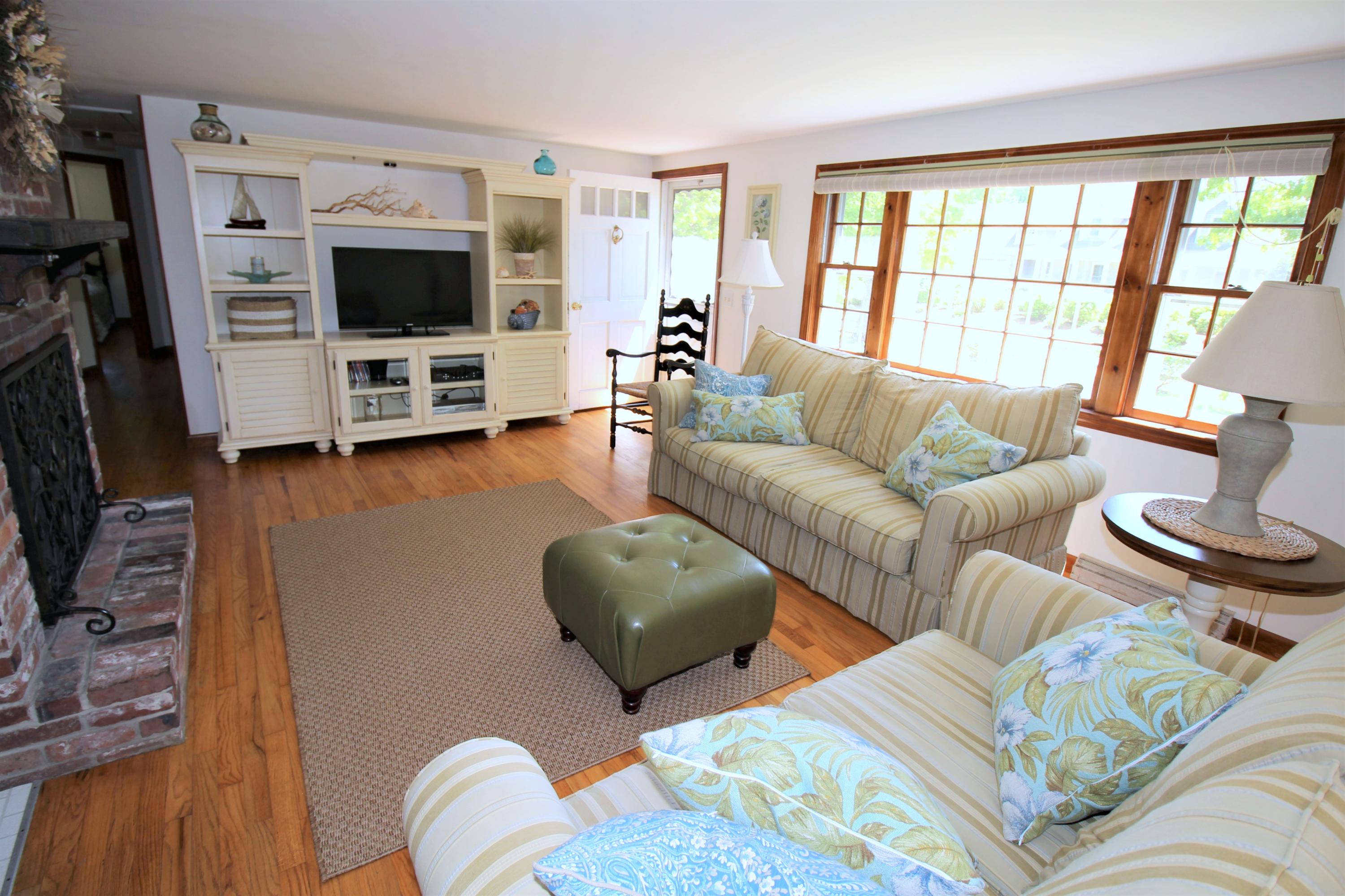 72 Wild Hunter Road Dennis, MA 02638 - Photo 3 of 26 Living Room