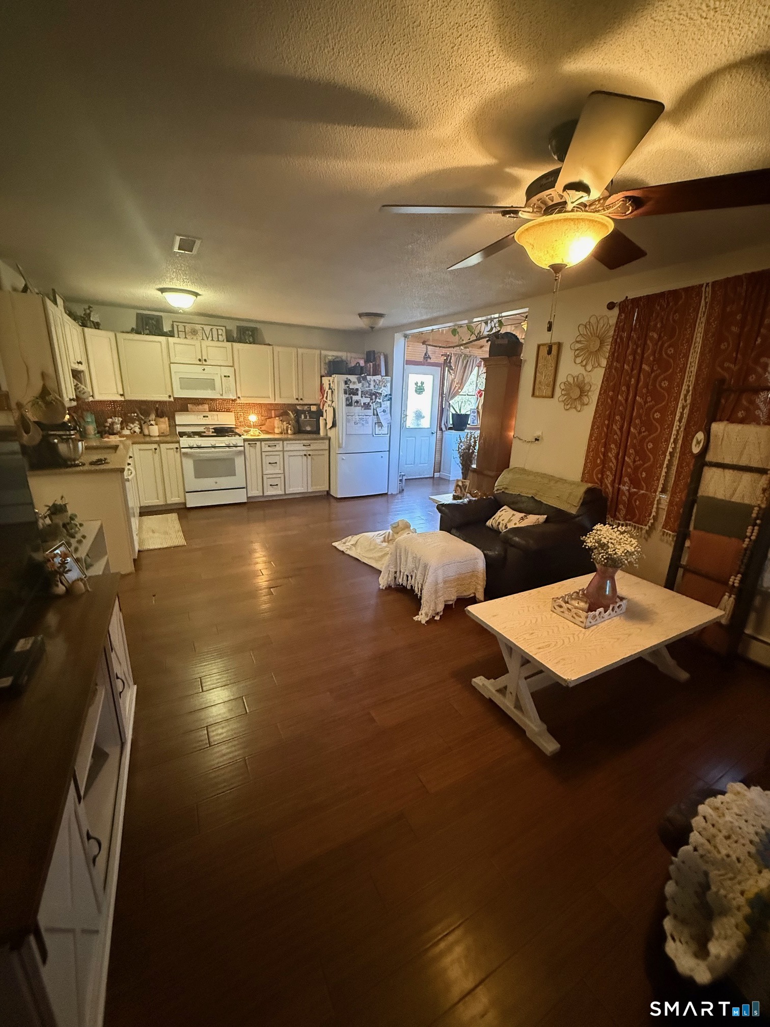 663 Beach Pond Road Voluntown, CT 06384 - Photo 3 of 28