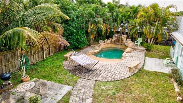 $1,595 | 866 Southwest 29th Terrace, Unit UPSTAIRS, Palm City, FL 34990