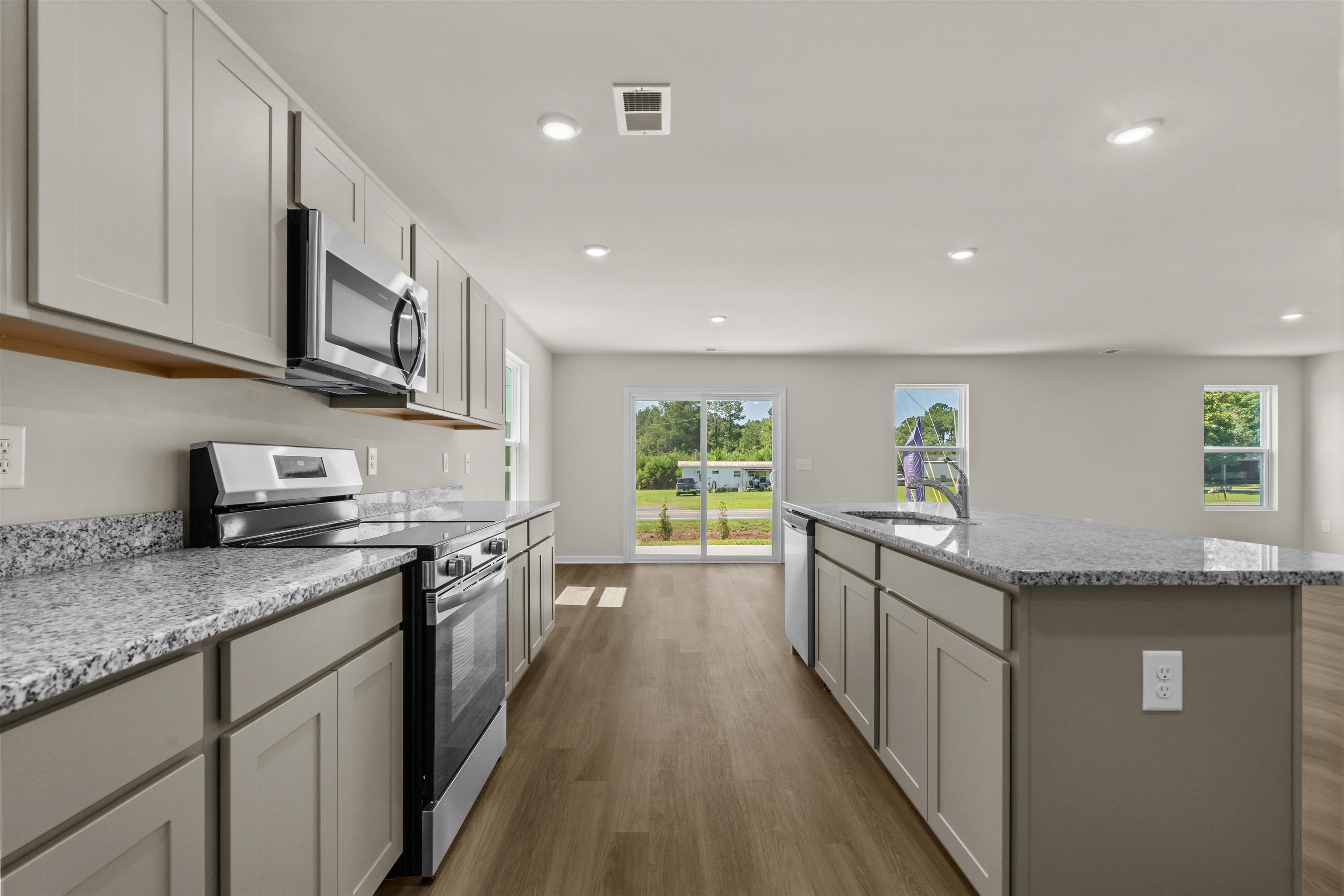 853 Rivas Court Conway, SC 29527 - Photo 13 of 35