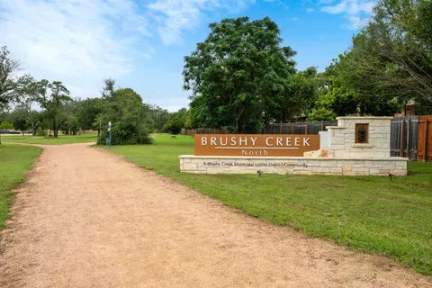 $700,000 | 3908 Valley View, Round Rock, TX 78681