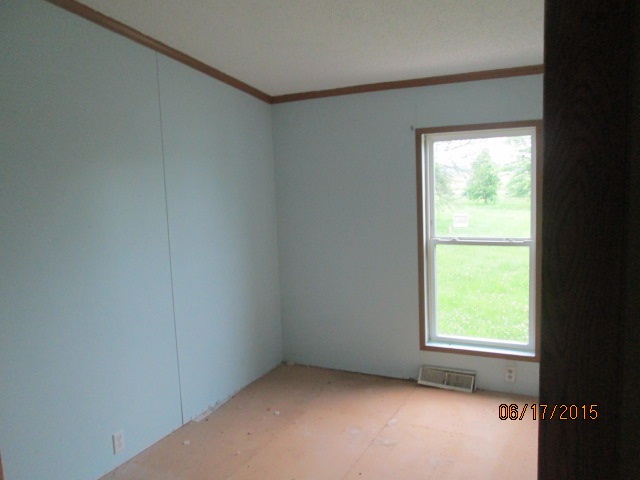9104 Yoder Road Yoder, IN 46798 - Photo 15 of 15