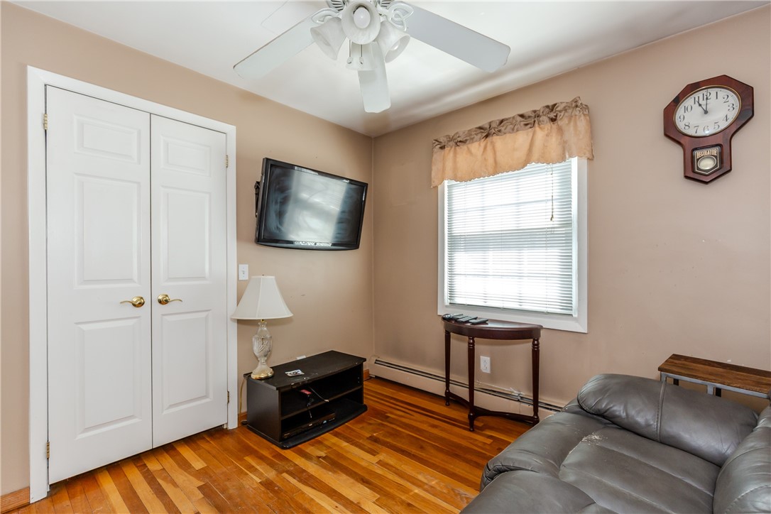 39 Francis Road Glocester, RI 02857 - Photo 21 of 50