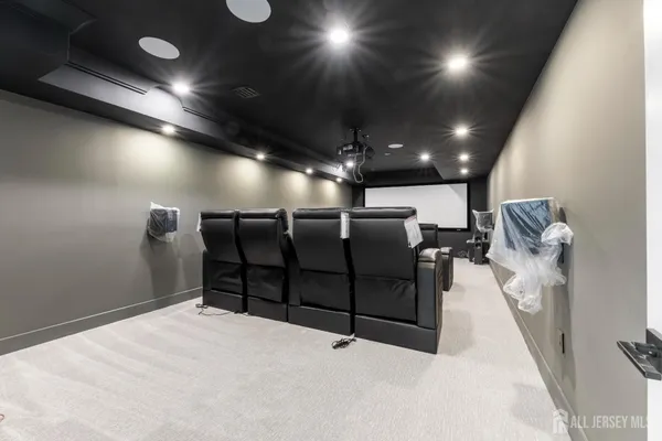 $1,575,000 | 8 Winthrop Court, East Brunswick, NJ 08816