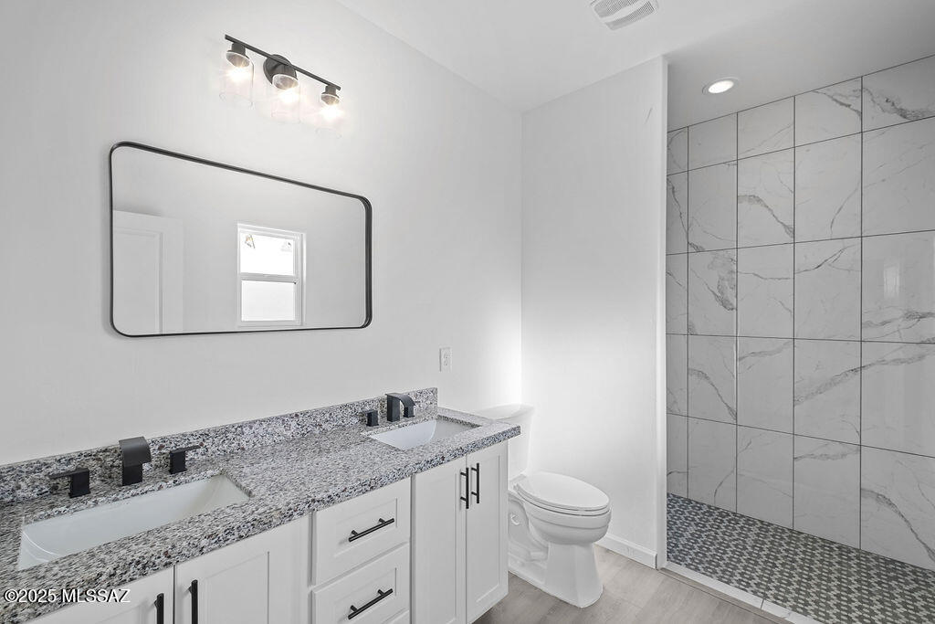 3645 East Rollins Road Tucson, AZ 85739 - Photo 28 of 36