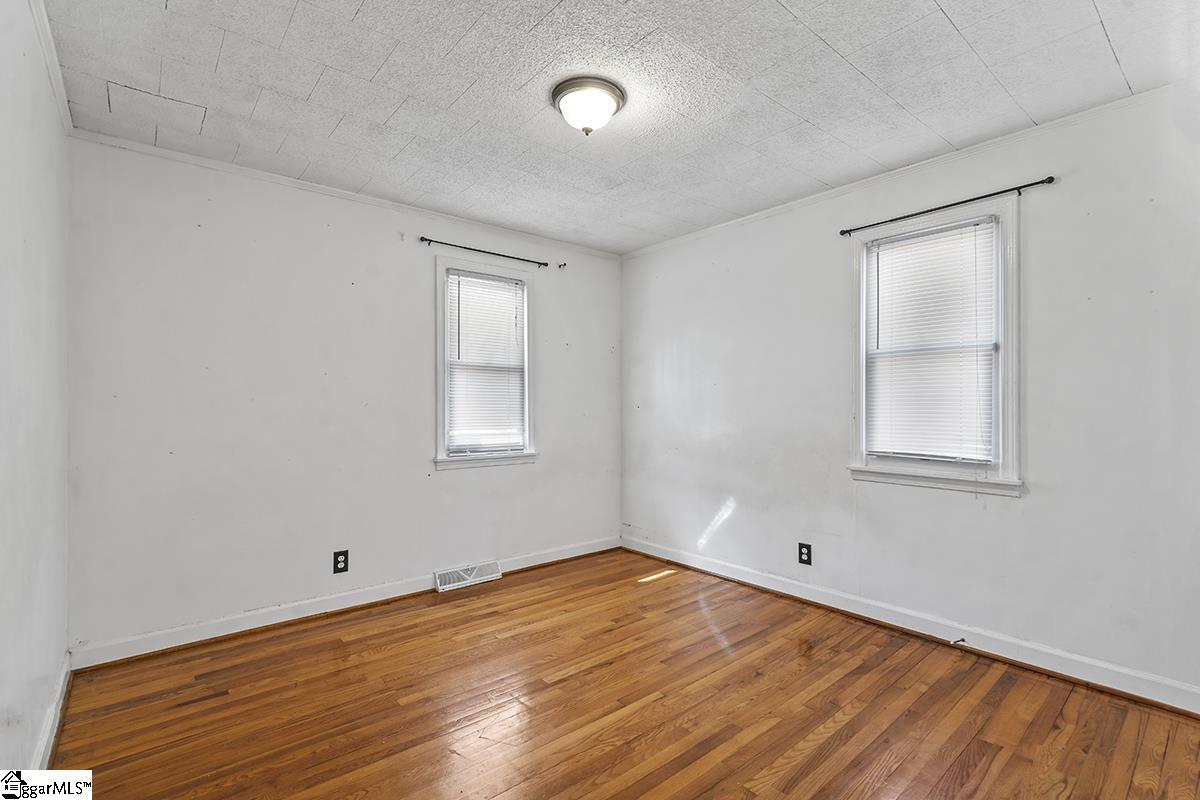 437 Sugar Creek Road Laurens, SC 29360 - Photo 10 of 17