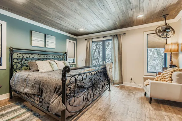 $675,000 | 888 Dakota Avenue, Orono, MN 55356